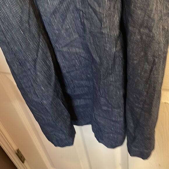 BCBG Generation Dress Size. 4 - Picture 5 of 6